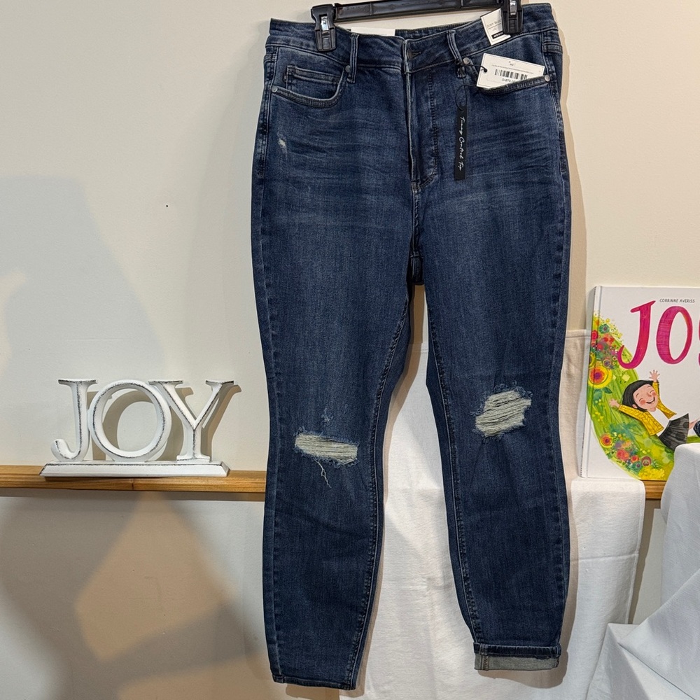 Judy Blue Dark Wash Distressed Skinny Jeans